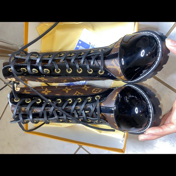 Booties - Picture 8 of 9